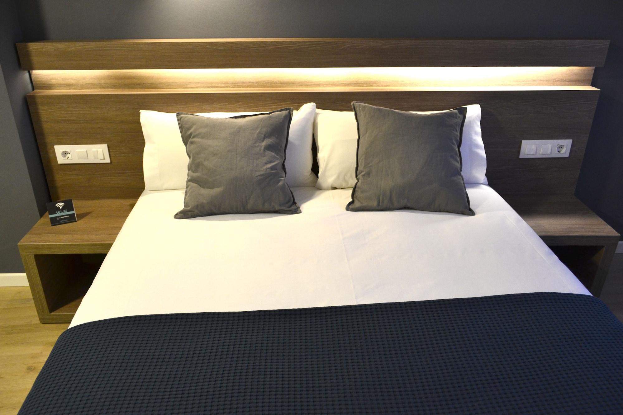 Hotel Alda Estacion ปอนเตเบดรา ภายนอก รูปภาพ